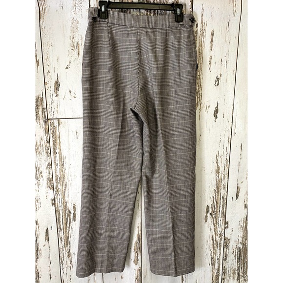 Harve Benard Slacks - Picture 2 of 4